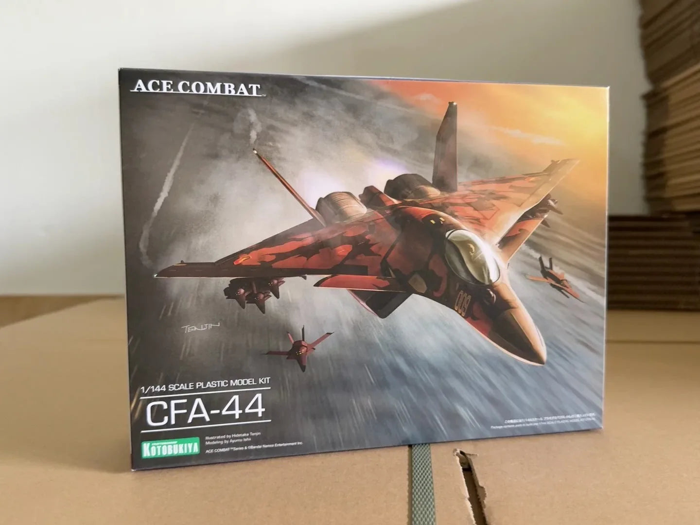 In Stock Kotobukiya ADF KP648 KP649 KP470 KP612 ACE COMBAT Assembly Original  Model Collection Action Fighter Toy 1/144