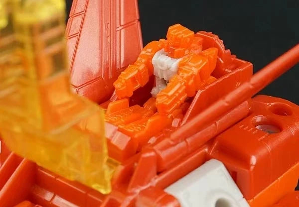In Stock Original Hasbro Transformers Generations Autobot Infinitus Sentinel Prime Voyager Class Super Action Figure