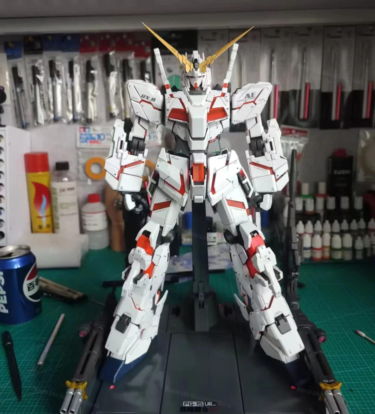 In Stock Daban PG 1/60 Unicorn Rx-0 Assembly Model Kits Plastic skeleton Kits Anime Action Figure Robot Plastic Model Gifts Toys