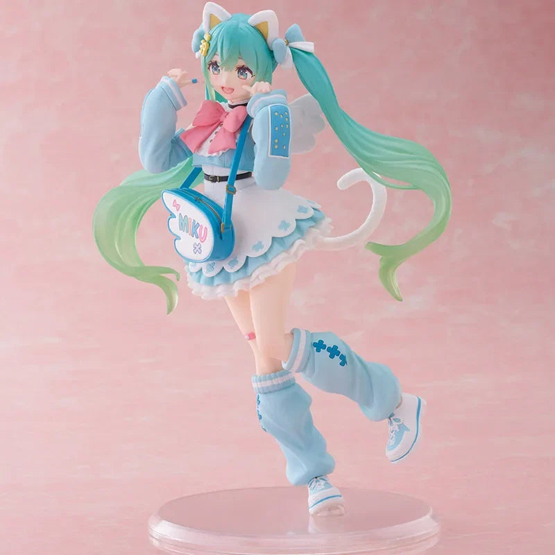 In Stock TAiTO Hatsune Miku Fashion Figure Fancy ~Cat Eat Ver.~ PVC 18CM Anime Action Figures Model Collection Toy