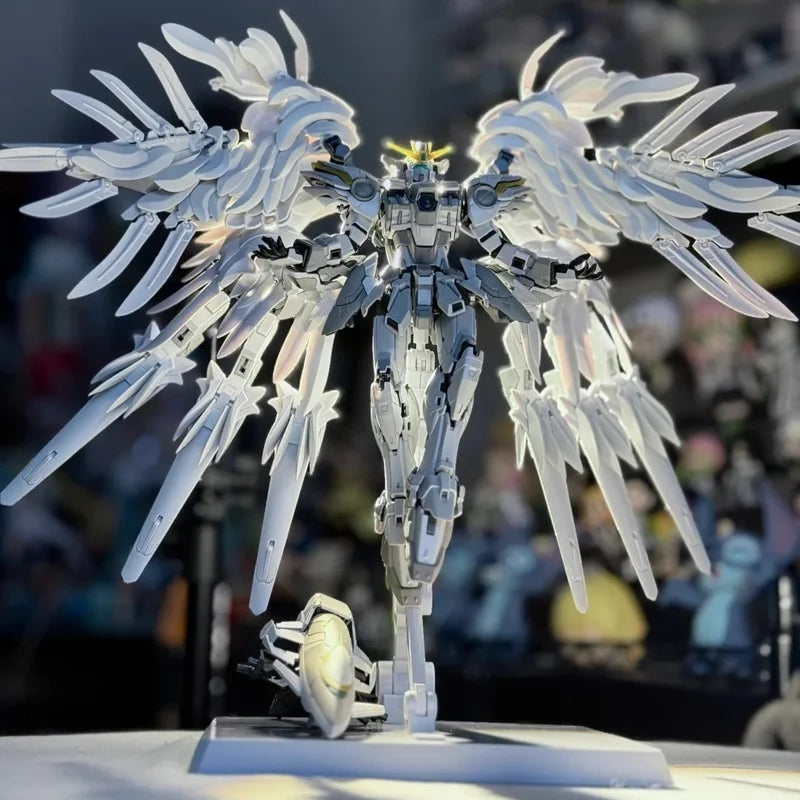 Daban 8827 MG 1/100 Snow White Prelude Customizable Action Figure Wings Assembly Model Kit XXXG-00YSW Plastic Toy for Collectors