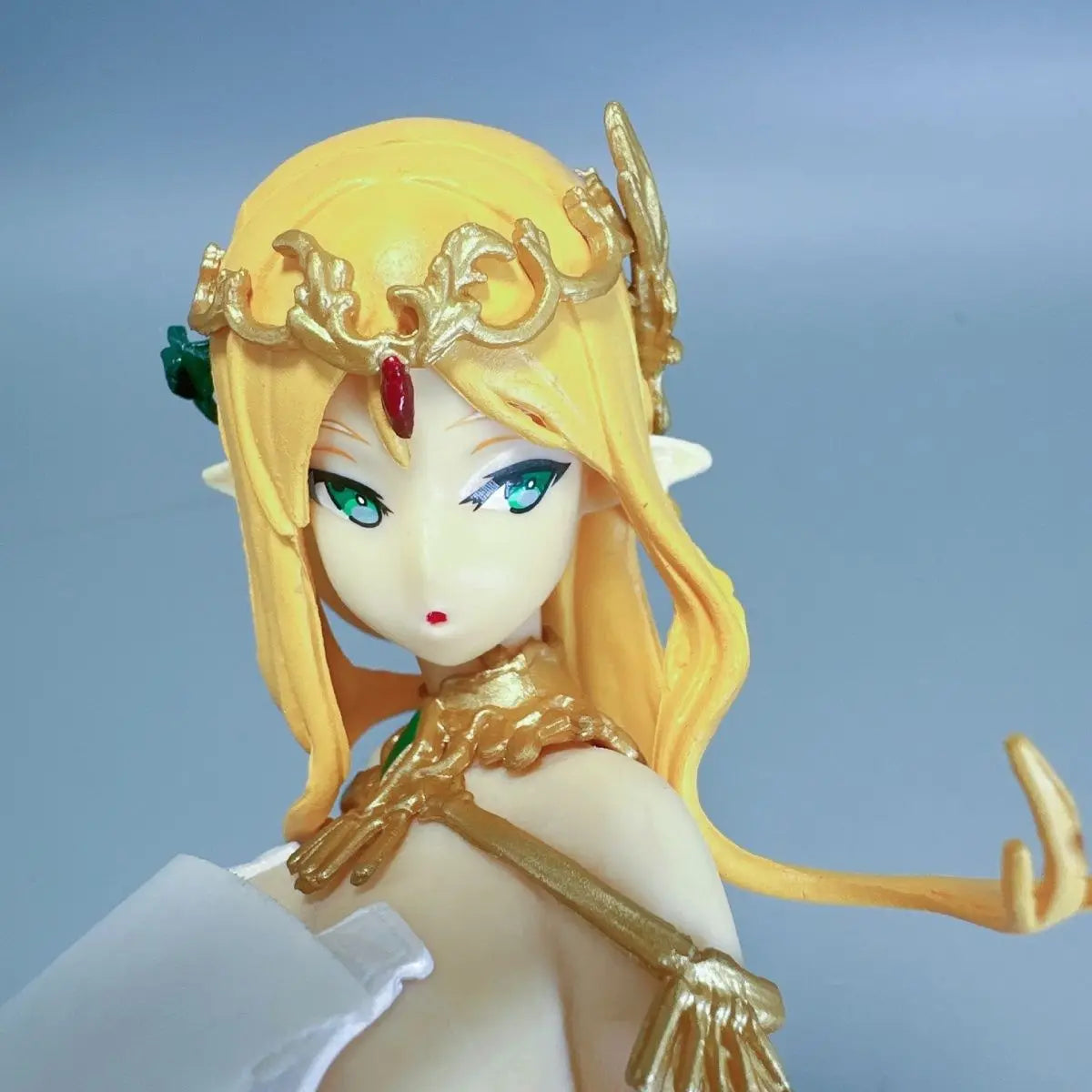 13cm Linda Elf Action Figure Goddess Lily Anime Figure Cute Beautiful Girl Figurine Statue GK Model Collection Ornament Toy Gift