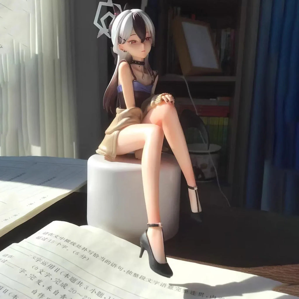 16cm Blue Archive Anime Figure Onikata Kayoko Figure Dress Ver. Girl Figurine Pvc GK Statue Model Doll Collection Desk Toys Gift