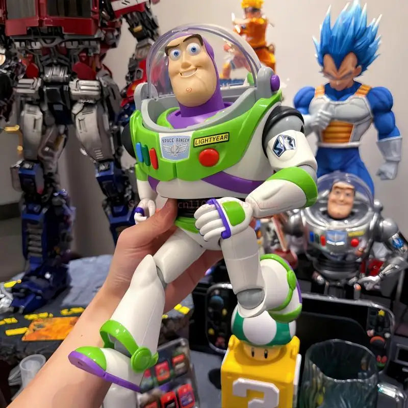 Auf Lager Disney Toy Story Buzz Lightyear Actionfigur 17 Gelenke beweglich Sammlerstück zusammengebautes Modell Spielzeug Ornament Geburtstagsgeschenk