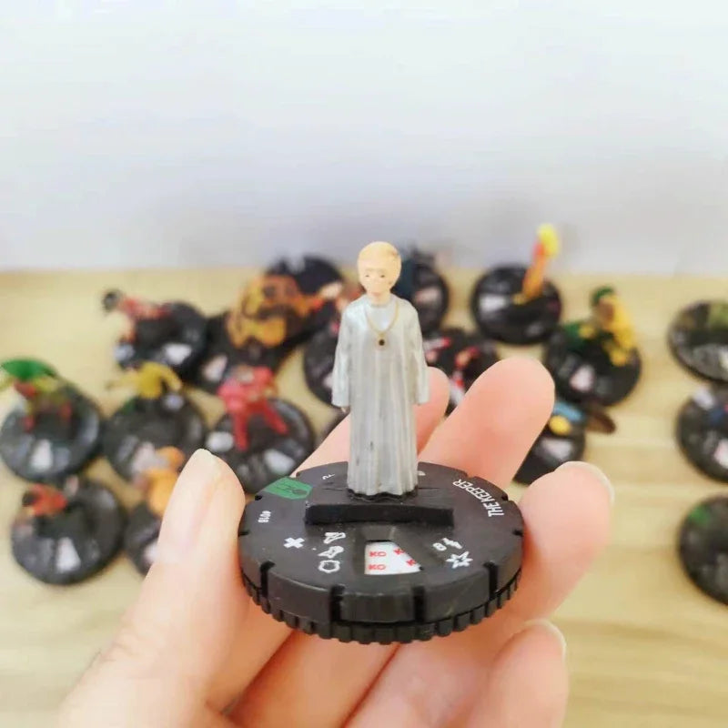 HeroClix Marveles Board Chess World Celebrates Wolverinees Magnetos Rogues Action Figures Game Models Collect Gift