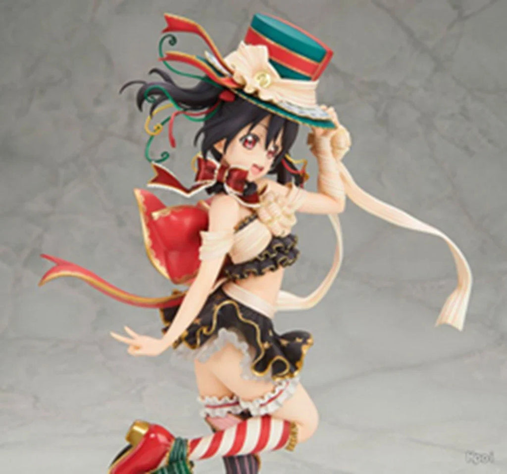 24CM Love Live! School Idol Festival Yazawa Nico Figure 1/7 Christmas Dress Up Model Toy Gift Collection Action Figure PVC