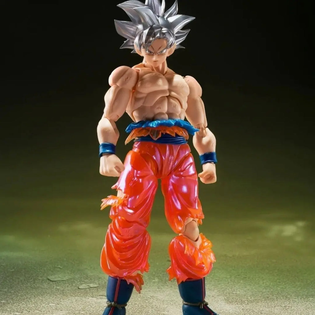 Original Bandai S.H.Figuarts Son Goku Ultra Ultra Instinct Action Figures Toys Pvc Model Transcendent Limit Break Collection