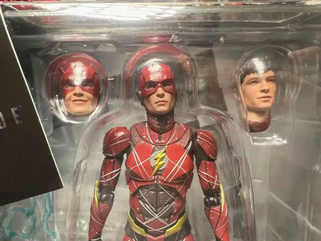 Mafex No.243 The Flash Justice League Zack Edition
