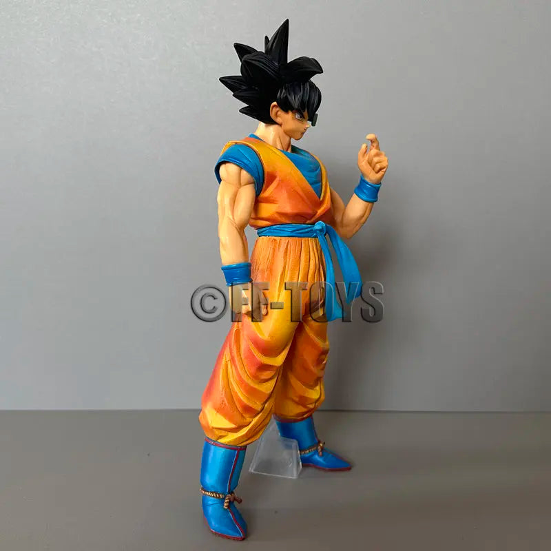 Anime Dragon Ball Z Ginyu Goku Figure Goku with Scouter Figurine 28CM PVC Statue Action Figures Collection Model Toys Gifts