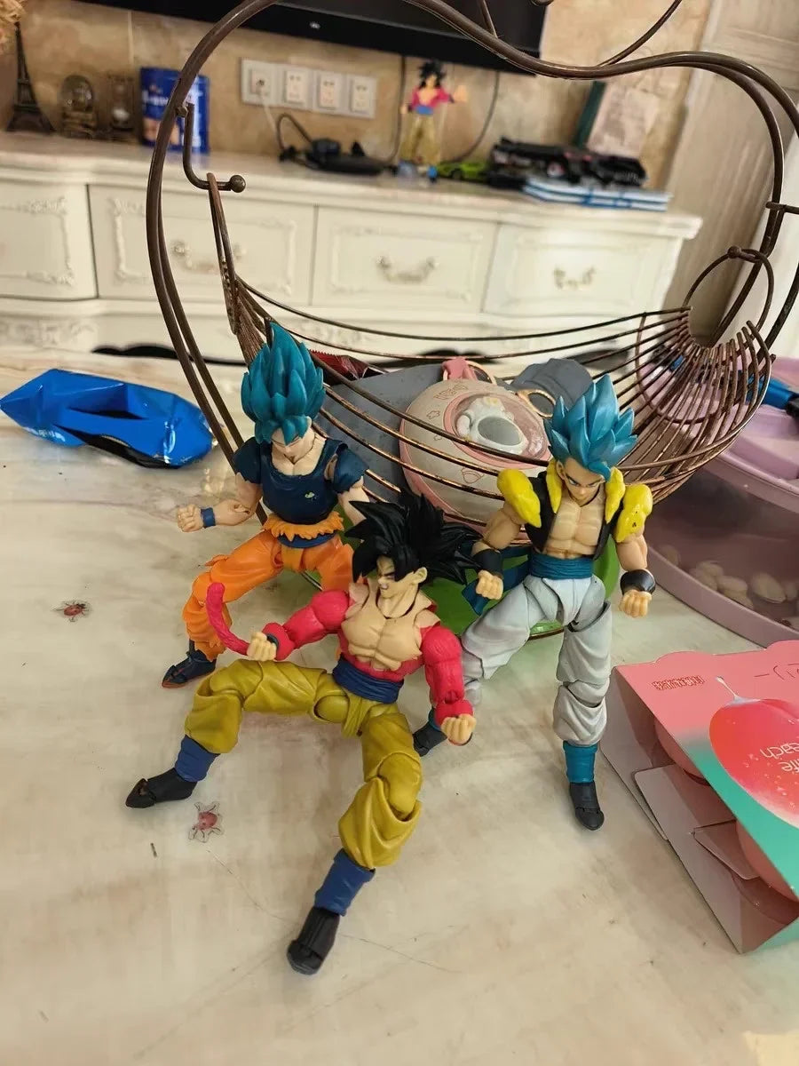 SHF Dragon Ball Figure SSJ4 Son Goku Action Figure Super Saiyan 4 Goku Anime 16cm PVC Collection Model Ornamen Toys Doll Gifts