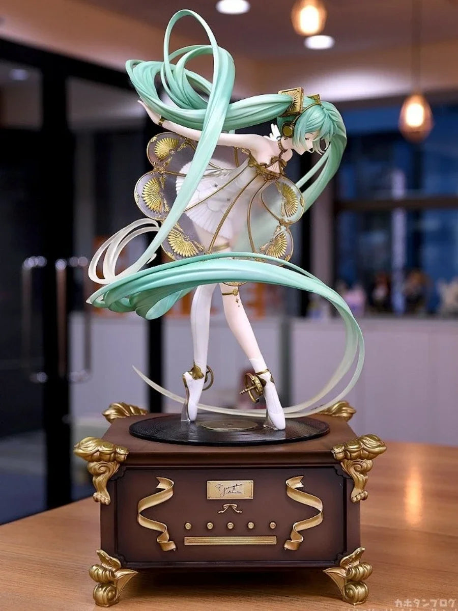 Janpan Original 2020 Miku Princess 5th Anniversary Anime Hatsune Miku Symphony  Pvc Model Doll Desktop Decoration Model Figure Gift