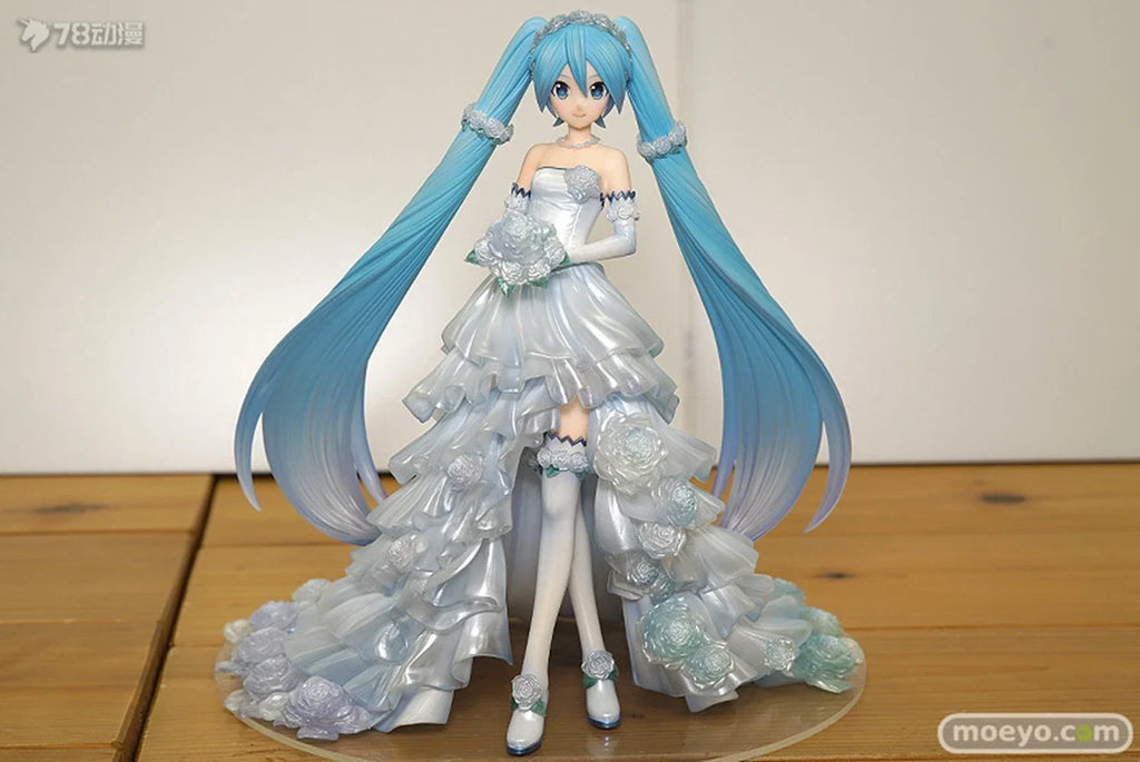 20CM Anime Hatsune Miku Figure 1/7 Wedding Dress Ver Flower Wedding Model Toy Gift Collection Action Figure PVC