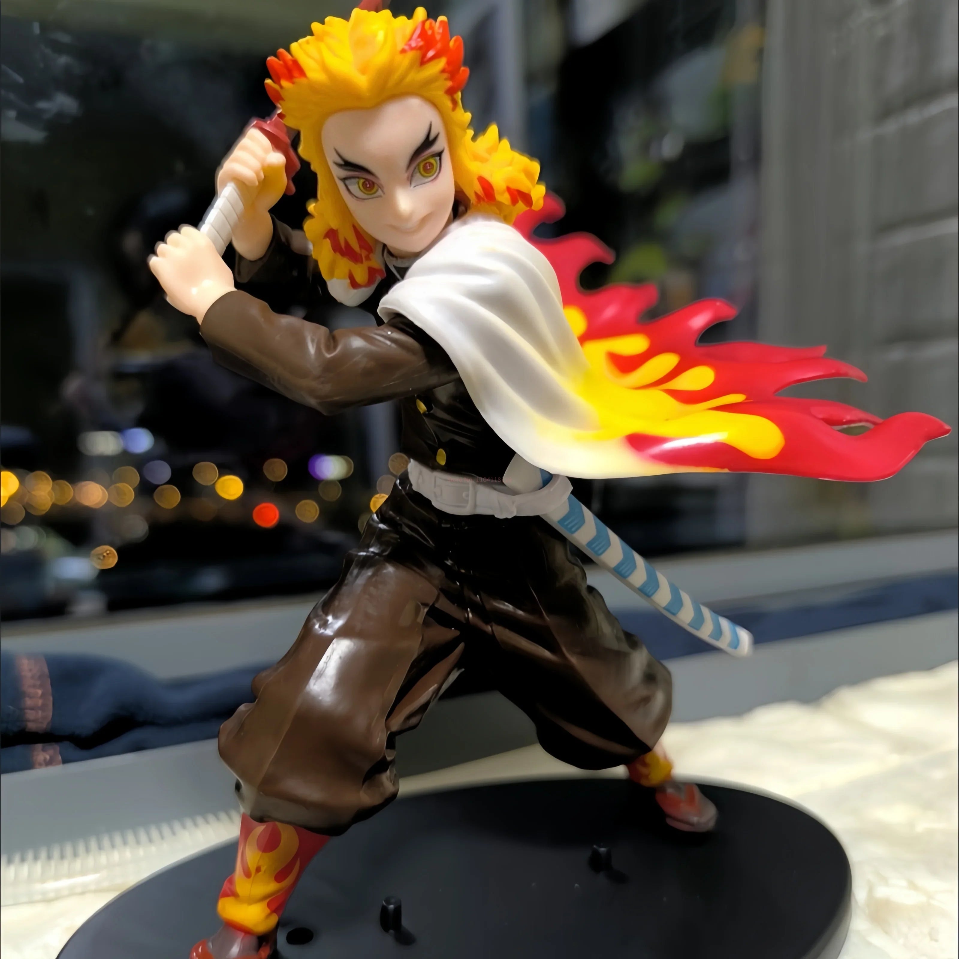 22cm Anime Demon Slayer Figure Kimetsu No Yaiba Tanjiro Kamado Hinokami Kagura Action Figure Figurine Toys Model Boys Gift