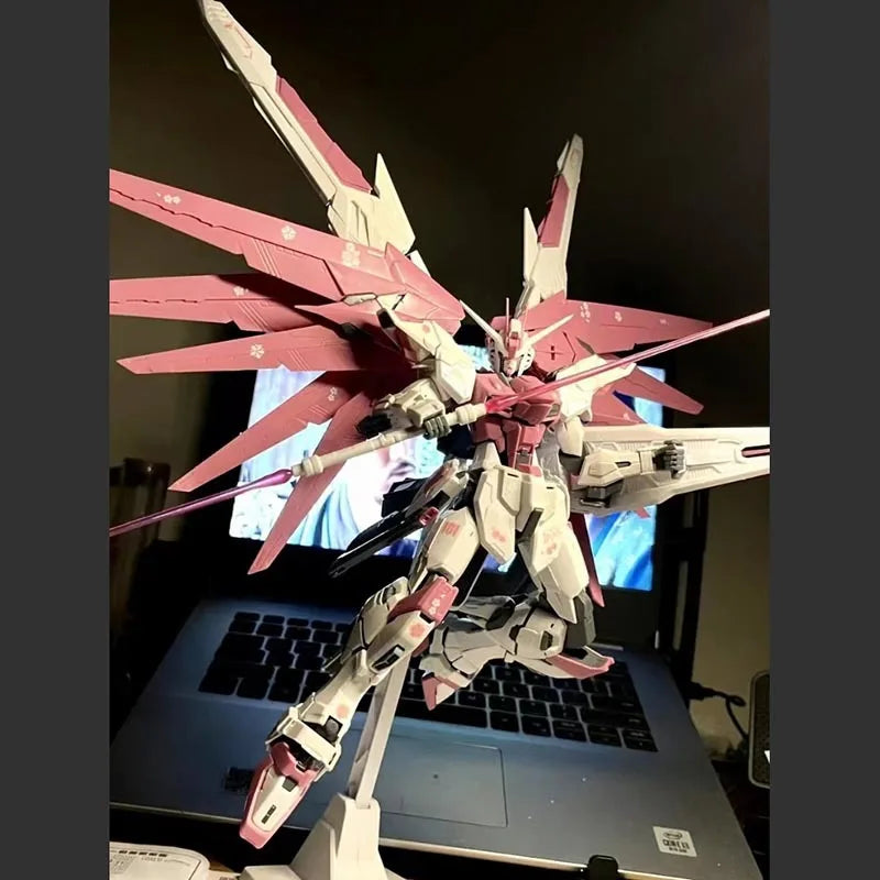 Mg Cherry Blossom Freedom 2.0 1/100 Scale Action Figure With Cherry Blossom Water Stickers Magic Change Collectible Toy Gift