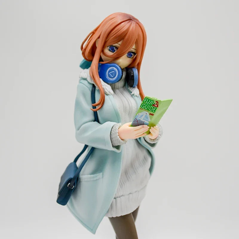 26cm The Quintessential Quintuplets Anime Girl Figure Miku Nakano Action Figure Ichika/Nino Nakano Figurine Model Doll Toys Gift