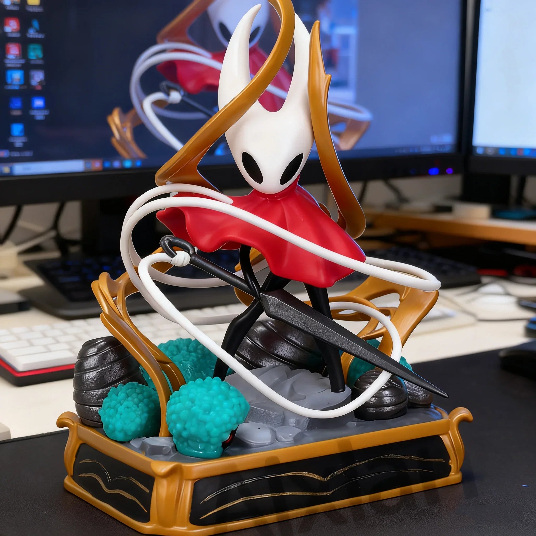 15cm Halloween Christmas Gift NEW Game Hollow Knight: Silksong  Anime Figure PVC Action Figure Collectible Model  Toy Doll