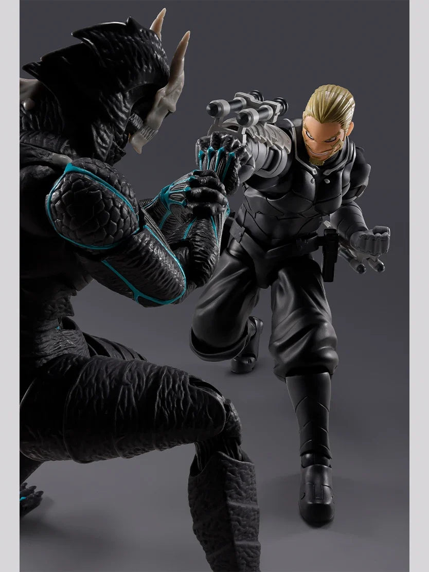 Original Bandai Sh Figuarts Shf Kaiju No.8 Shinomiya Isao Action Figures Anime Model Toys Collection