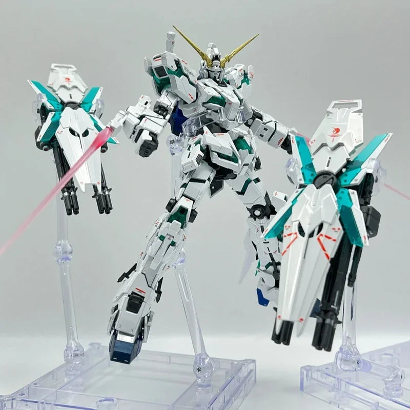 【AUF LAGER】DABAN 1/60 PG RX-0 Unicorn Final Battle Ver Bausatz Plastik-Skelett Anime Actionfigur Plastikmodell Spielzeug