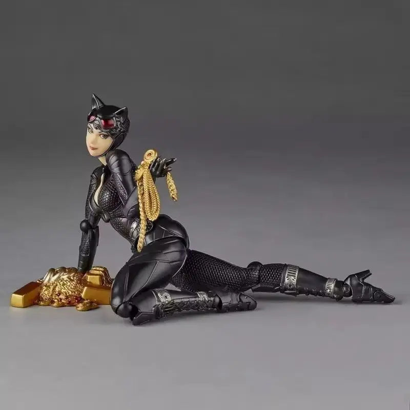New Kaiyodo Revoltech Catwoman Dc Selina Kyle Batman Revoltech Amazing Yamaguchi Revoltech Series  Figure Model Figurine Toy