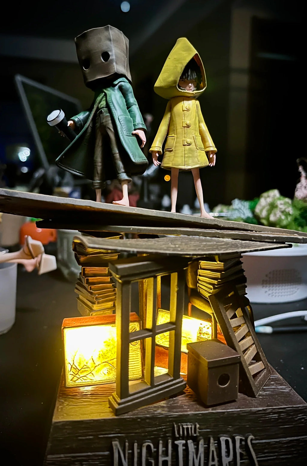 Little Nightmare Model Collection Statue 20cm Gift Customization