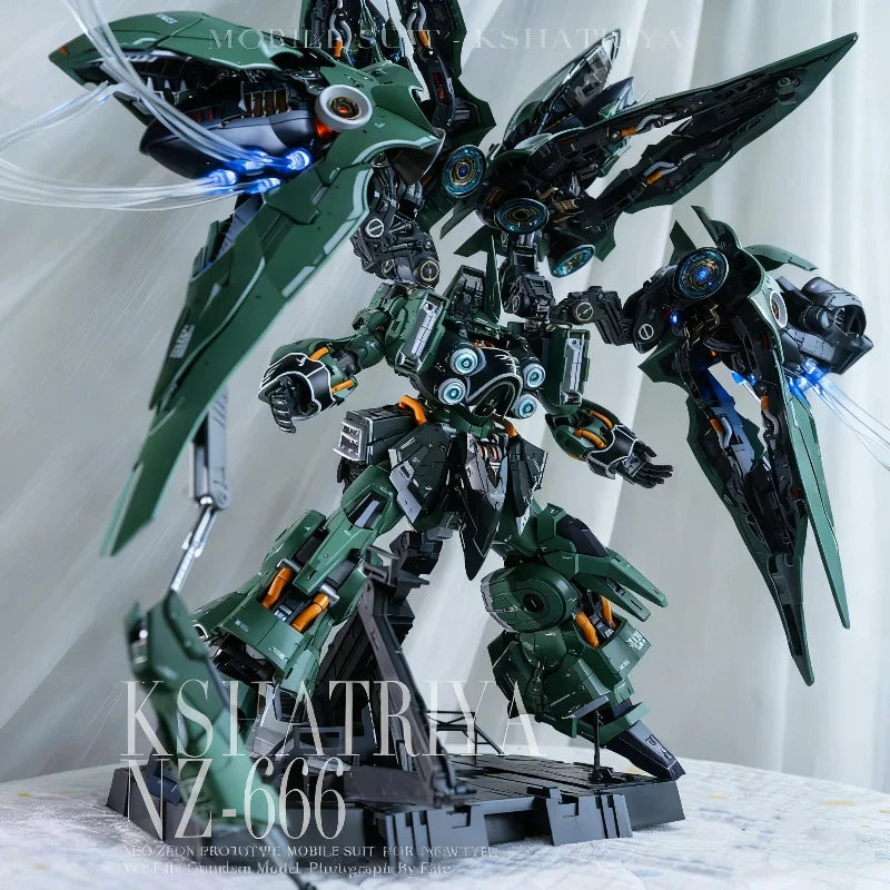 Axis 1/100 Osiris Wings Kshatriya Big Green Pepper Assembly Model Kit Action Figures Light-Up Mecha Collectible Toy Decor Gift