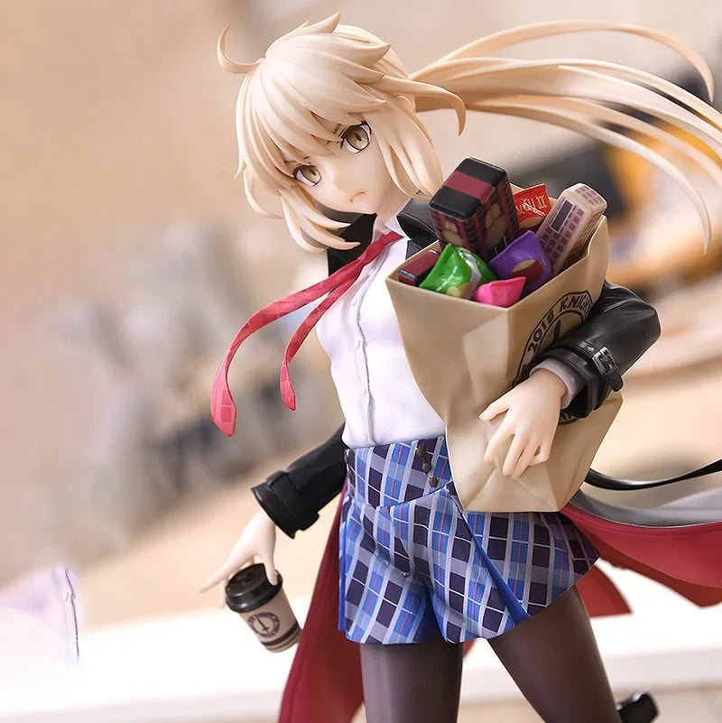 Fate Series Artoria Heroic Travel Outfit Figure Toy Crown Designated King Arthur Miniature Doll Dumb Swordsman Table Ornament