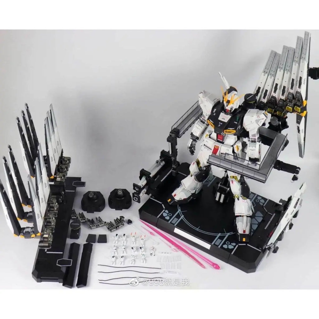 DABAN PG 1/60 Metal Structure Rx-93 V Action Figure Equipped with Floating Cannon Mecha Assembly Plastic Model Kit Collect Toys