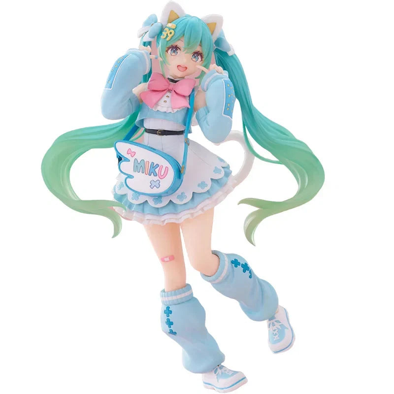 In Stock TAiTO Hatsune Miku Fashion Figure Fancy ~Cat Eat Ver.~ PVC 18CM Anime Action Figures Model Collection Toy