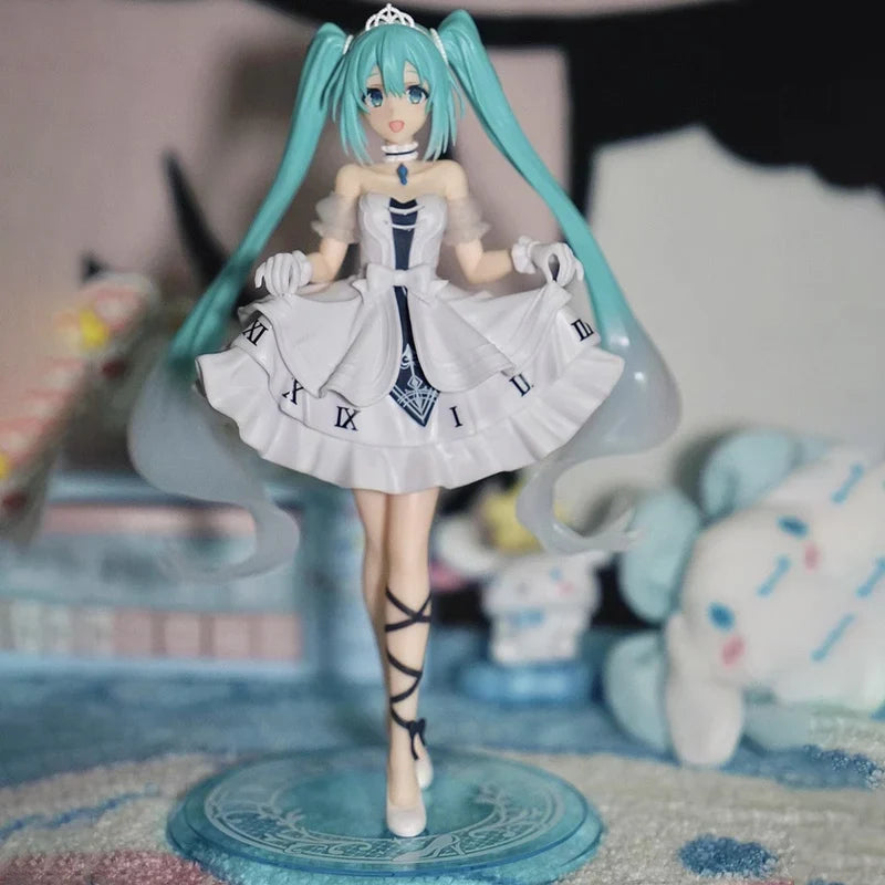 Original Taito Hatsune Miku Anime Figure Fairy Tale Wonderland Cinderella 18cm Model Ornament Toy Girl Birthday Gifts ﻿