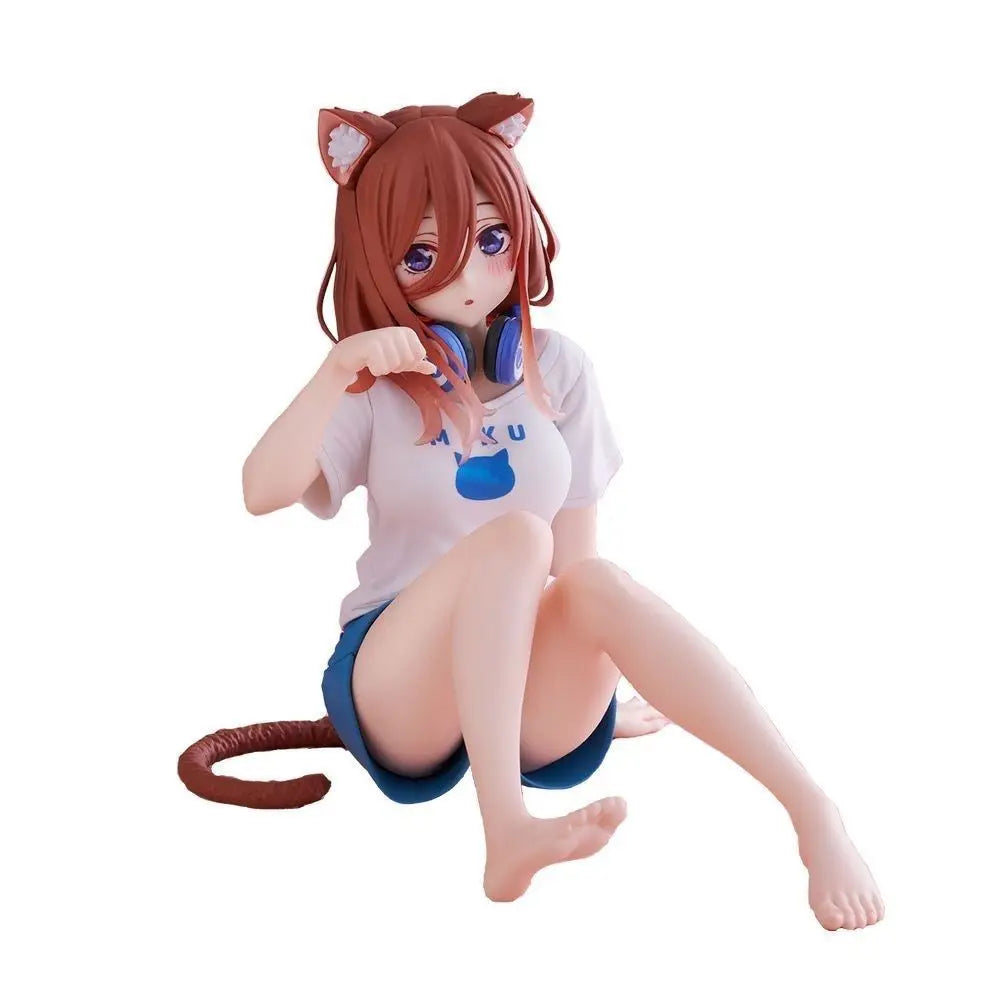 Adorable  Home Clothes Anime Figure Domestic Production Cute Decoration Gift PVC Material Static Proportion /8 Sc