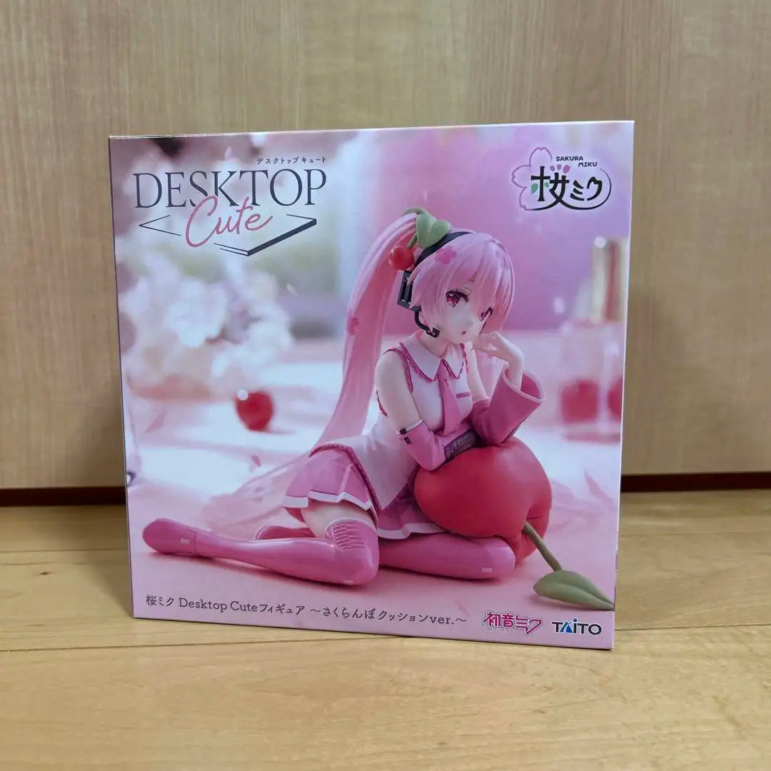 In Stock TAiTO Desktop Cute Hatsune Miku ~Cherry Pillow Ver.~ PVC 13CM Anime Action Figures Model Collection Toy