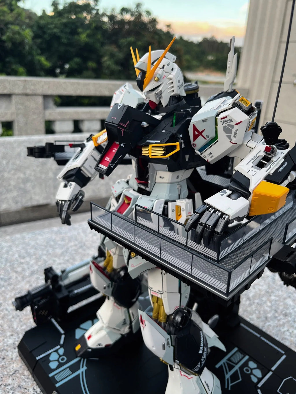 DABAN PG 1/60 RX-93 V Model Kit Assembly Action Figure Robot Kaitai Shouki Plastic Model Hobby Toys Gifts In Stock