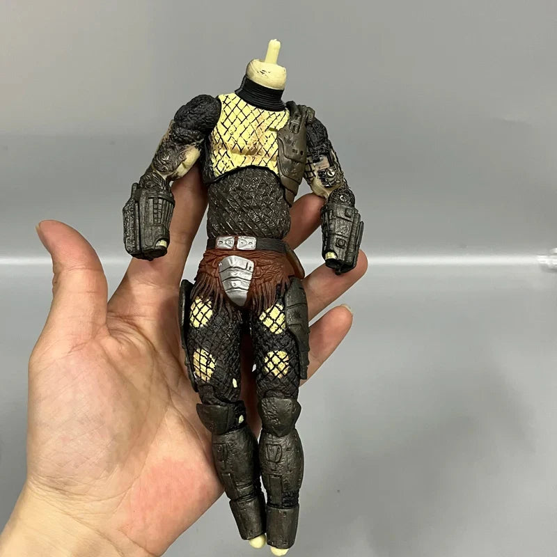 NECA Alien Vs Predator 7 Inch Action Figure  Body Model DIY Assembly Fighting Dog Toy Collectible Statue PVC Material