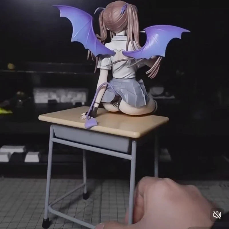 In stock Lumilu [top version] limited edition two-dimensional animation trendy GK model figure ornaments gift peripherals