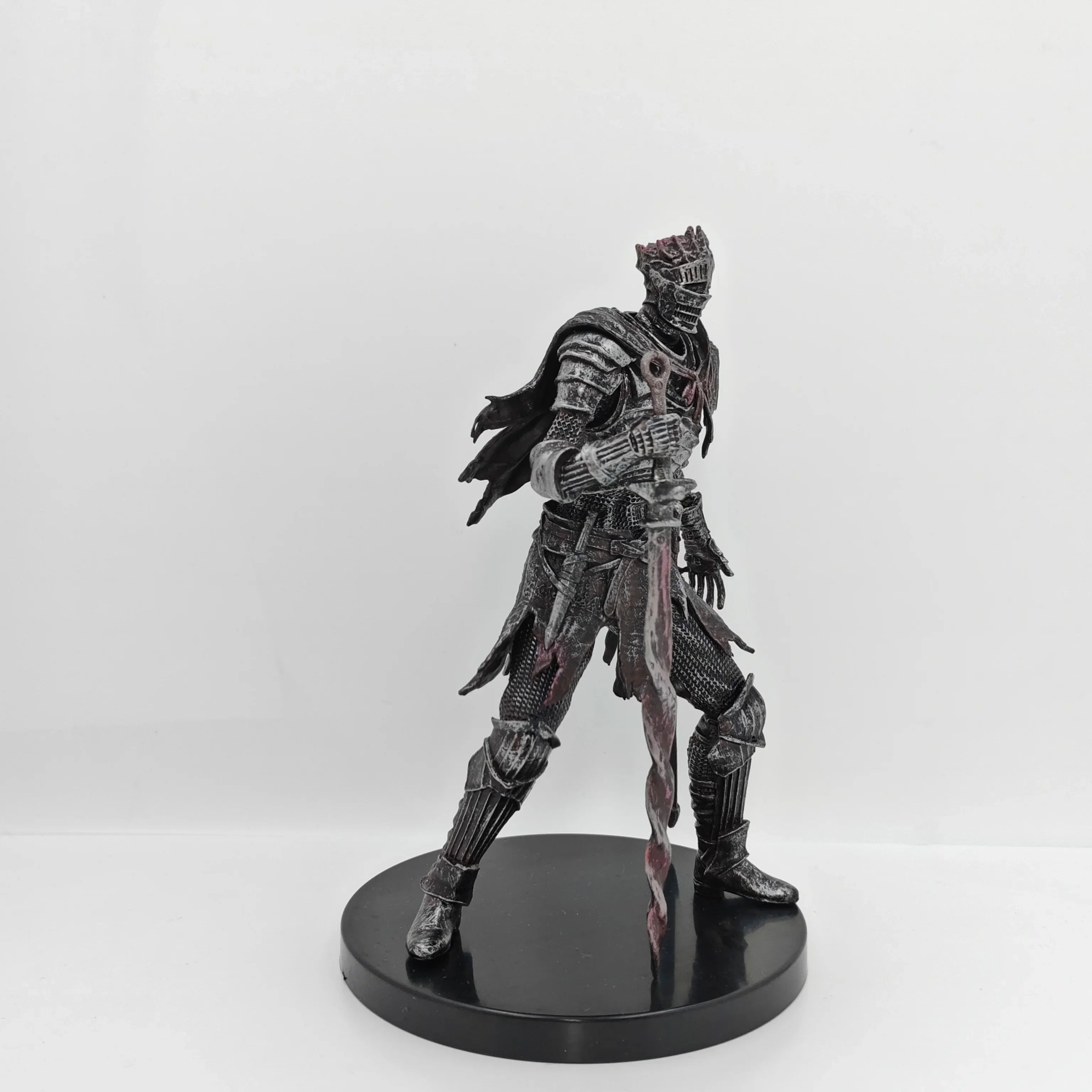 Dark Souls 3 Salary King's Avatar Knight Undead Soldier Model Desktop Handmade Ornament