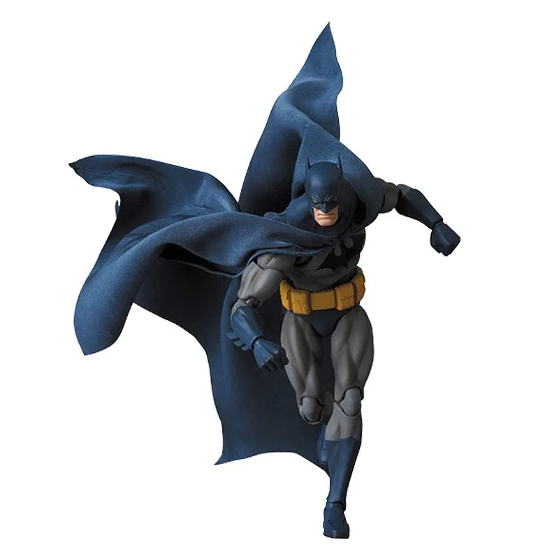 MAFEX No.105 BRAND NEW At Special Price 100% Original MAFEX 105 BATMAN HUSH Anime Action Collection Figures Model Toys