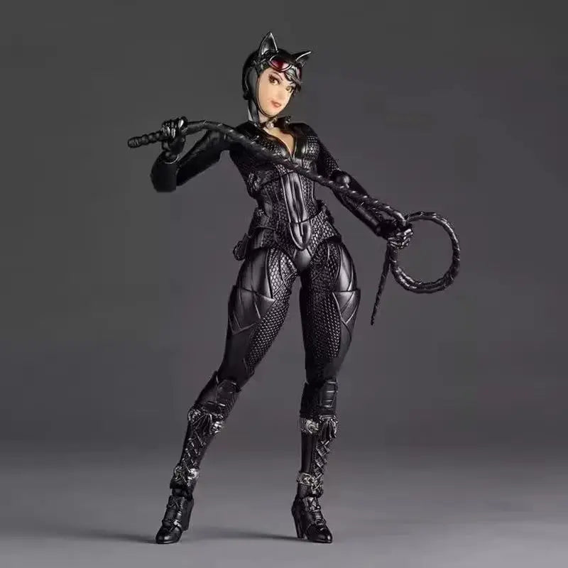 New Kaiyodo Revoltech Catwoman Dc Selina Kyle Batman Revoltech Amazing Yamaguchi Revoltech Series  Figure Model Figurine Toy