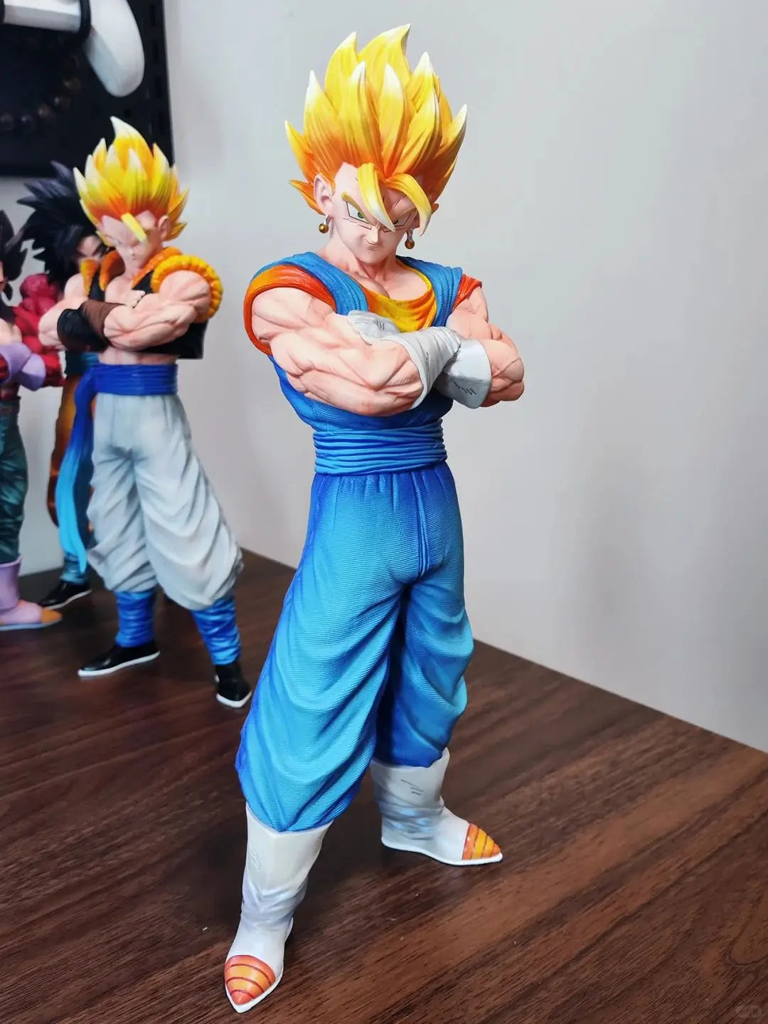 Dragon Ball Z JT Studio Gogeta & Vegito 30cm Articulated Figure Fully Painted Resin Collectible Statue, Posable Anime Model Gift