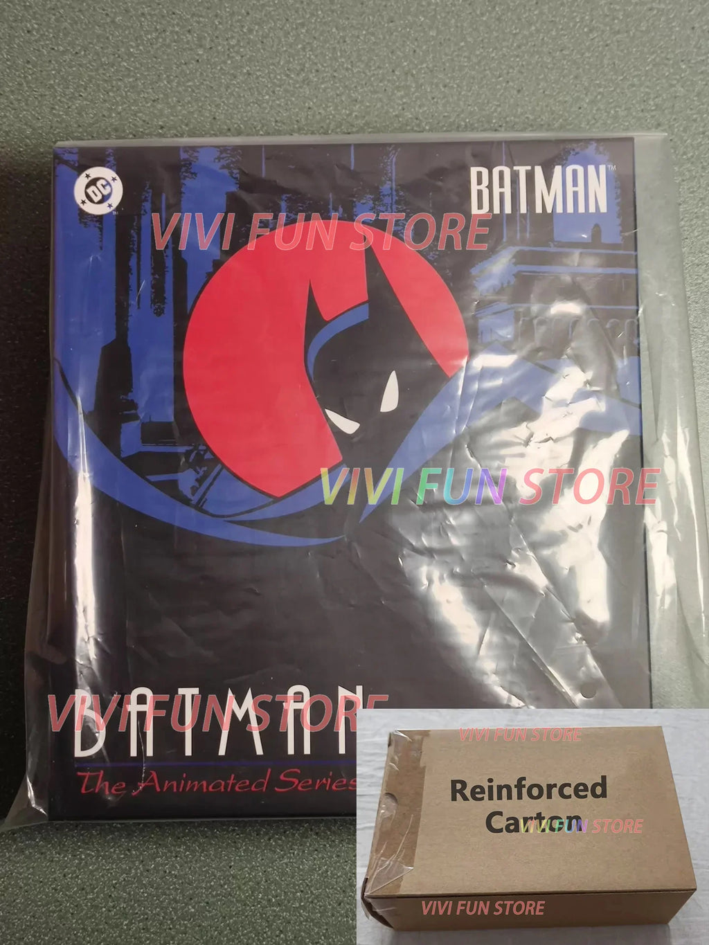 In Stock Mezco Toys One:12 BATMAN TAS The Animated Series Movability Model Toys Cloth Clothes