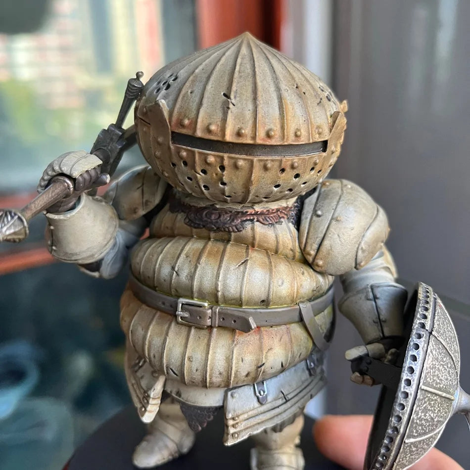 13CM Anime Game Dark Souls Siegmeyer Figure Q Version Dark Souls Sculpt Collection Standing Model Toy Gift Aciton Figure