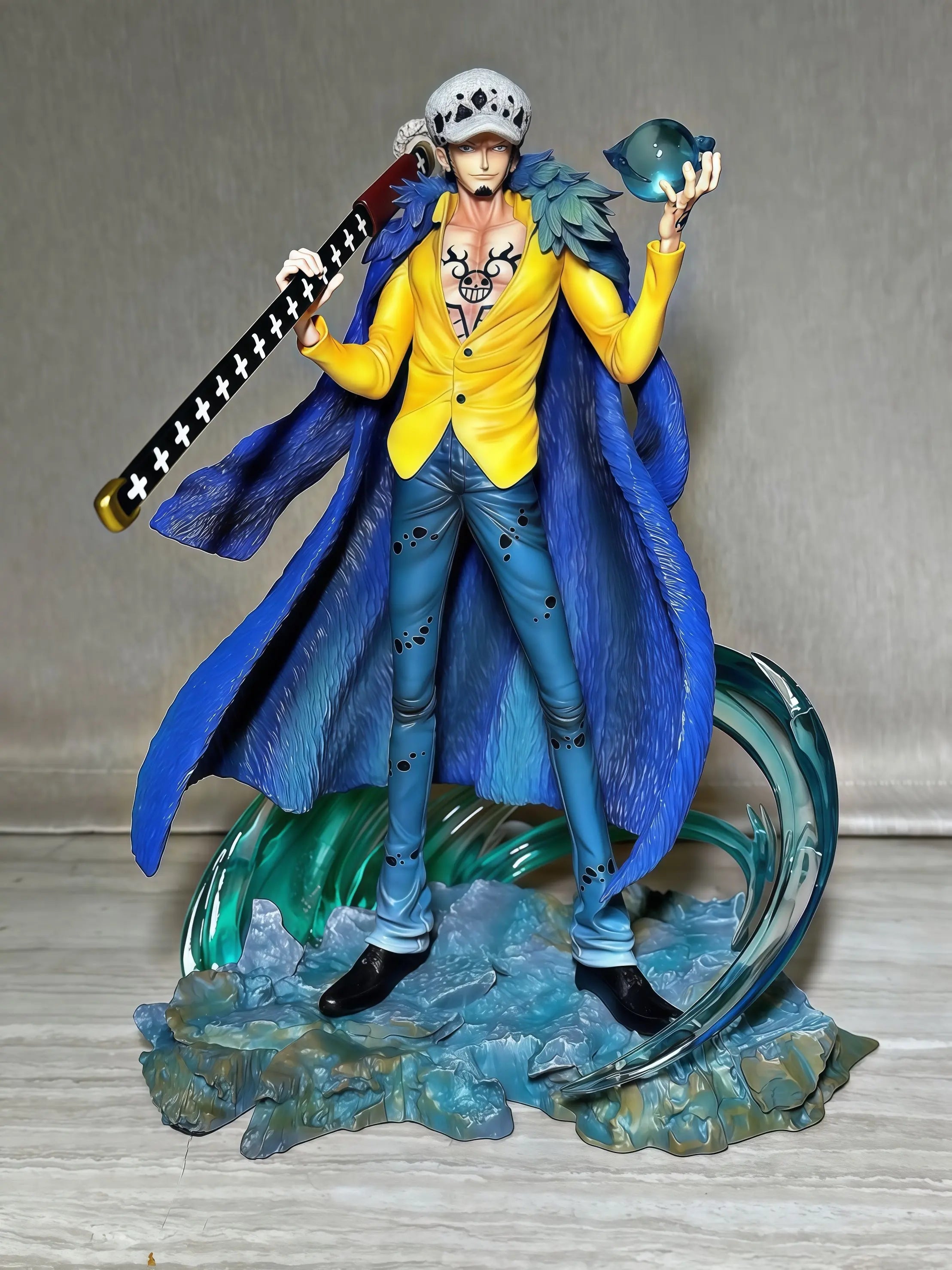 Heiße Anime One Piece Law Figuren Trafalgar D Water Law Figur Sammelfigur Statue Schreibtisch Dekoration Jungen Spielzeug Weihnachtsgeschenke