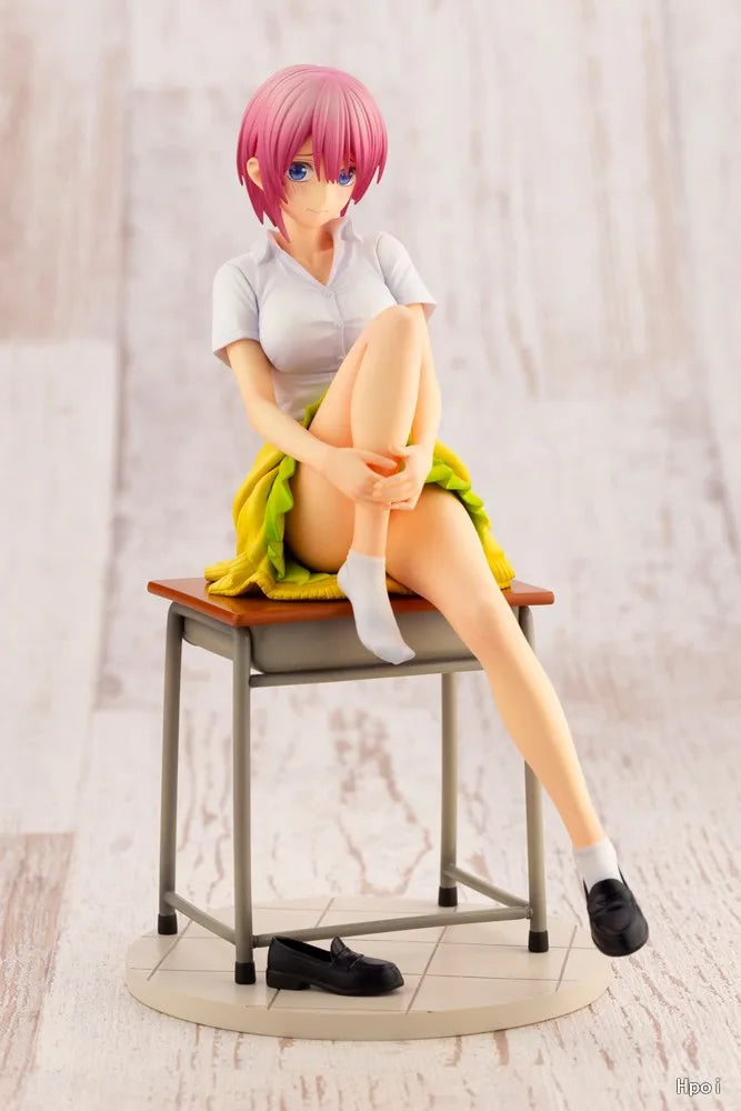 Original in Stock KOTOBUKIYA The Quintessential Quintuplets Nakano Ichika 1/8 Figures Model Toys Gifts Collection Ornaments