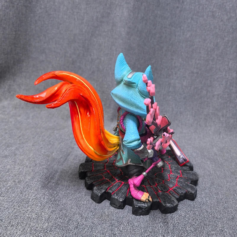 20cm Dota2 Figure Hoodwink Little Squirrel Resin Game Collectible Model High-End Customization Desktop Decorations Kid Gifts Toy