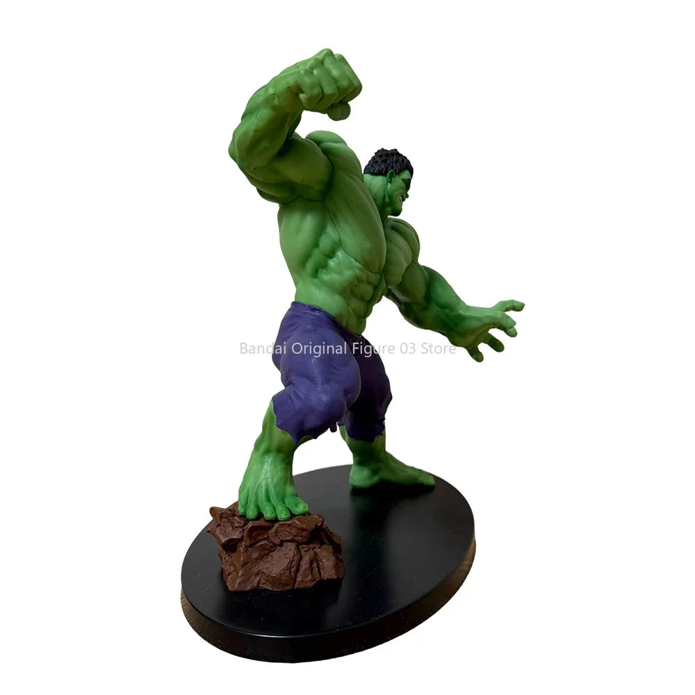 Original SEGA Luminasta Robert Bruce Banner Amazing Hulk Anime Figure Toys PVC Model Collection Action Figurine Doll Gift
