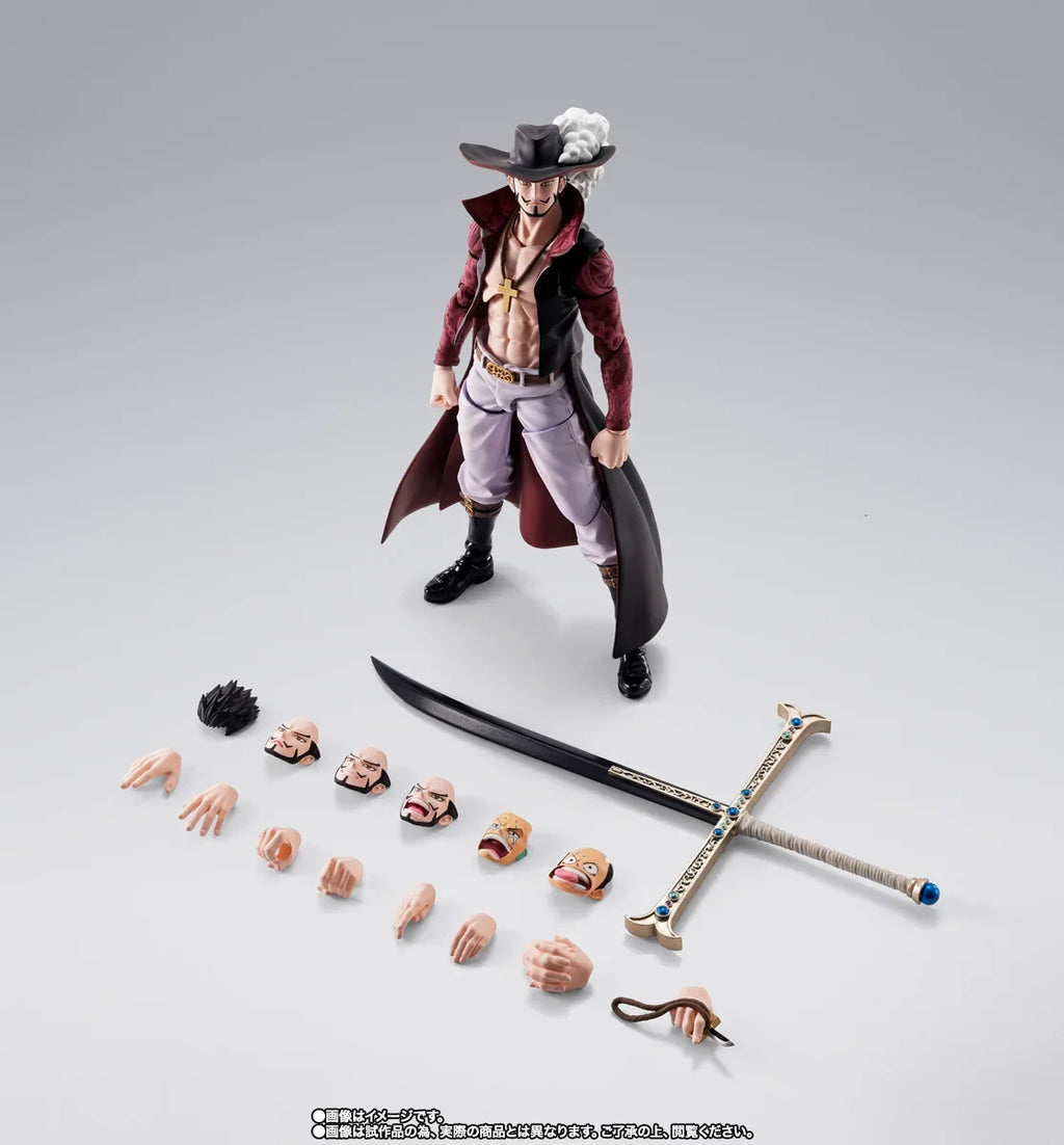 Original BANDAI S.H.Figuarts ONE PIECE DRACULE MIHAWK Anime Figure Toys PVC Model Collection Movable Action Figurine