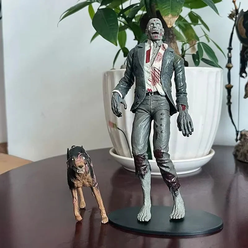 NECA Hunk Zombie Figure With Dog Licker And Walker Chris Redfield Biohazard Executioner Majini Action Figure Model Toys