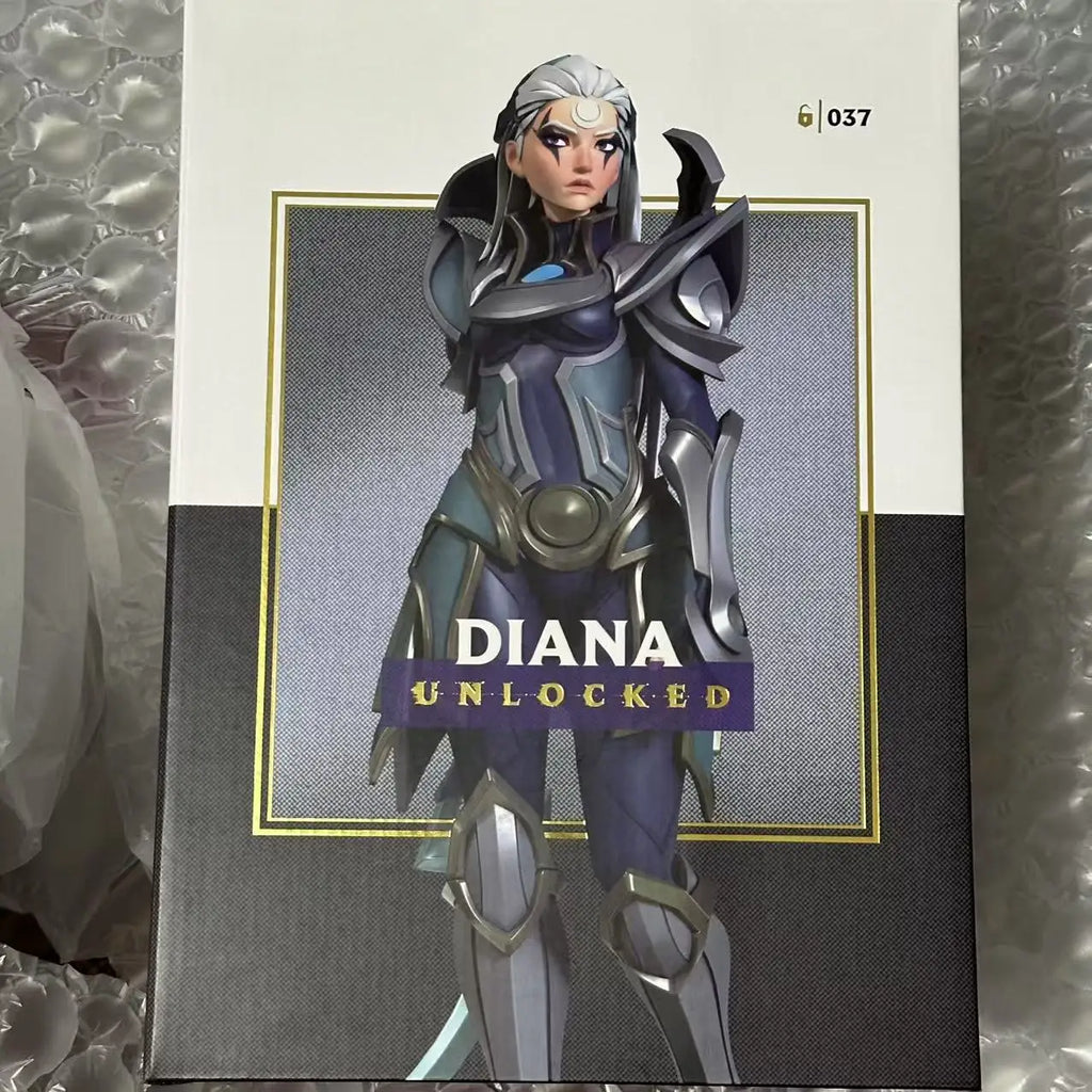 Diana Unlocked Statue  Genuine Original Packaging Brand New