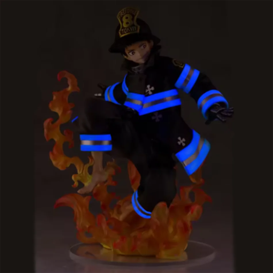 In Stock 16CM Shinra Kusakabe Figure Anime Fire Force Special Effect Blood Desktop Doll Golf Model Toy Gift Collection Ornaments