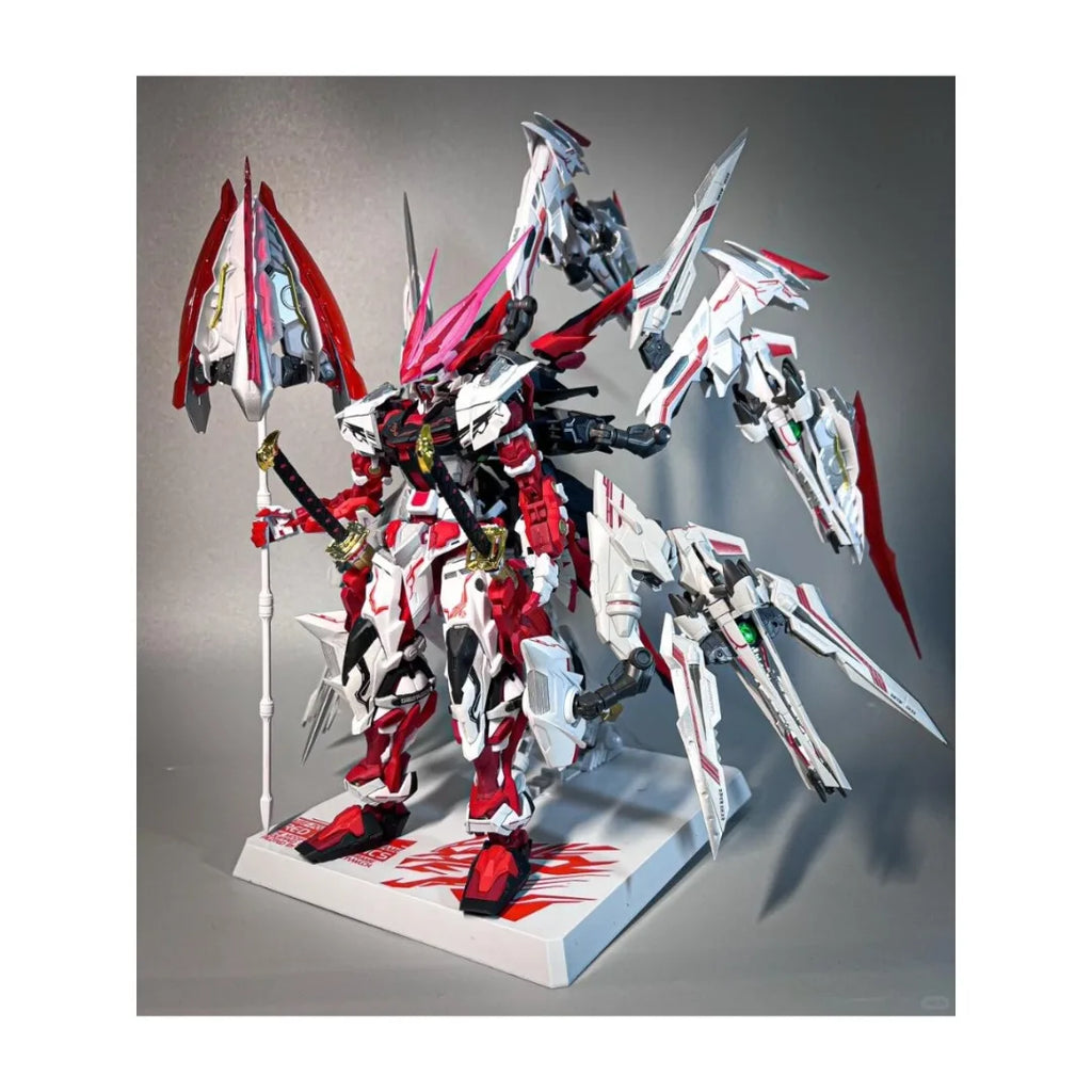 In Stock DABAN 8836 MB Style 1/100 Astray Red Frame Red Dragon Assembly Model Kit MBF-P02 Action Figure Robot Model Toy Gifts