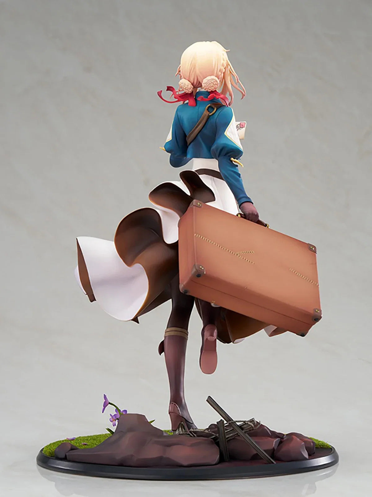 Original Genuine Apex Innovation Prepainted Violet Evergarden Violet Evergarden Auto Memory Doll Ver. 1/7 H=255mm Anime Figure